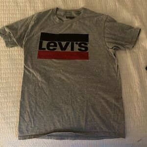 Levi Men’s shirt